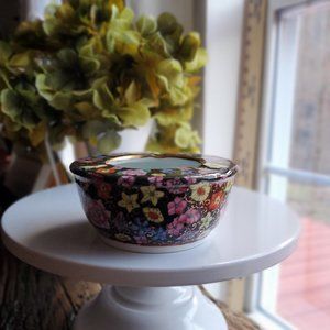 Zhongguo Zhi Zao  Hand painted Ashtray